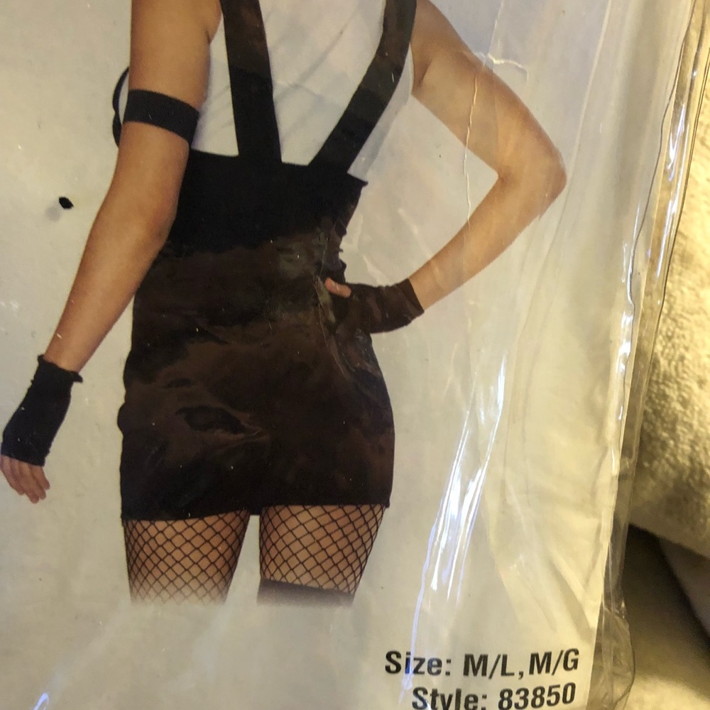 SOLD - Picture 3 of 3